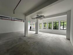 North Canal Road (D1), Retail #580081201